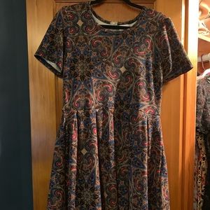 Lularoe Amelia